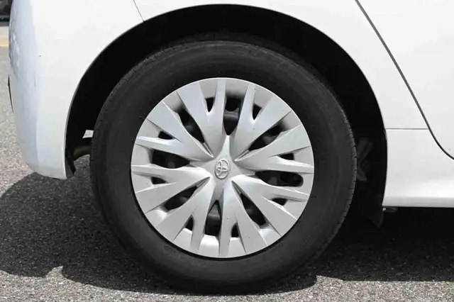 Toyota Yaris view 6