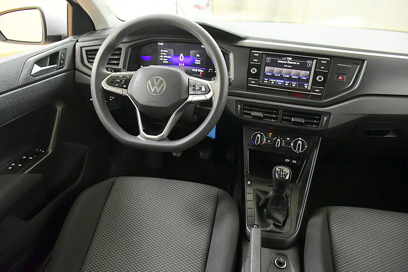 Volkswagen Polo 1,0 TSI Silber - 2