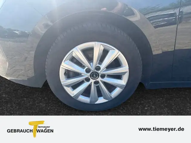 Opel Astra view 9