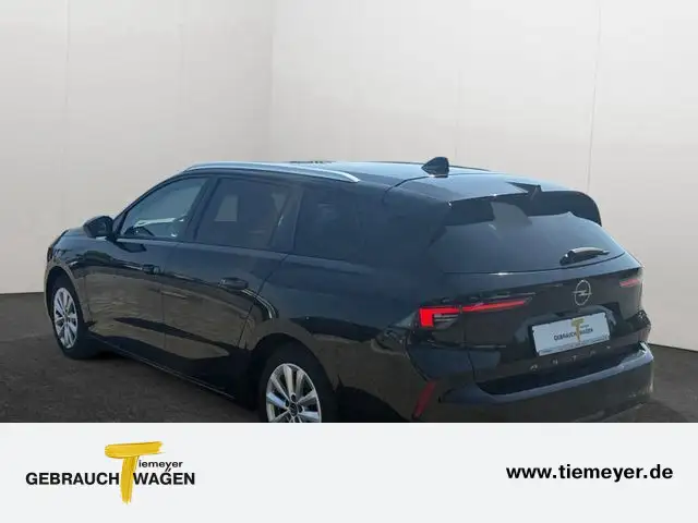 Opel Astra view 7
