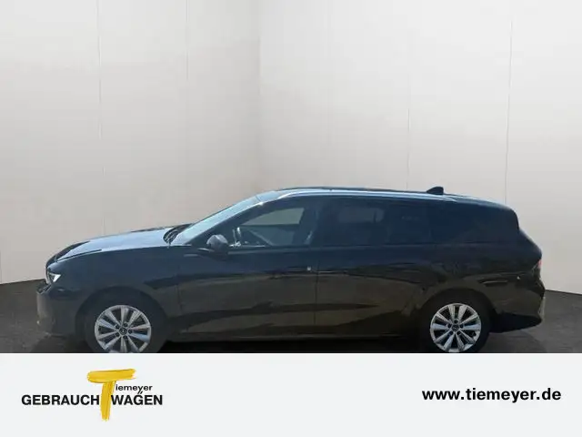 Opel Astra view 8