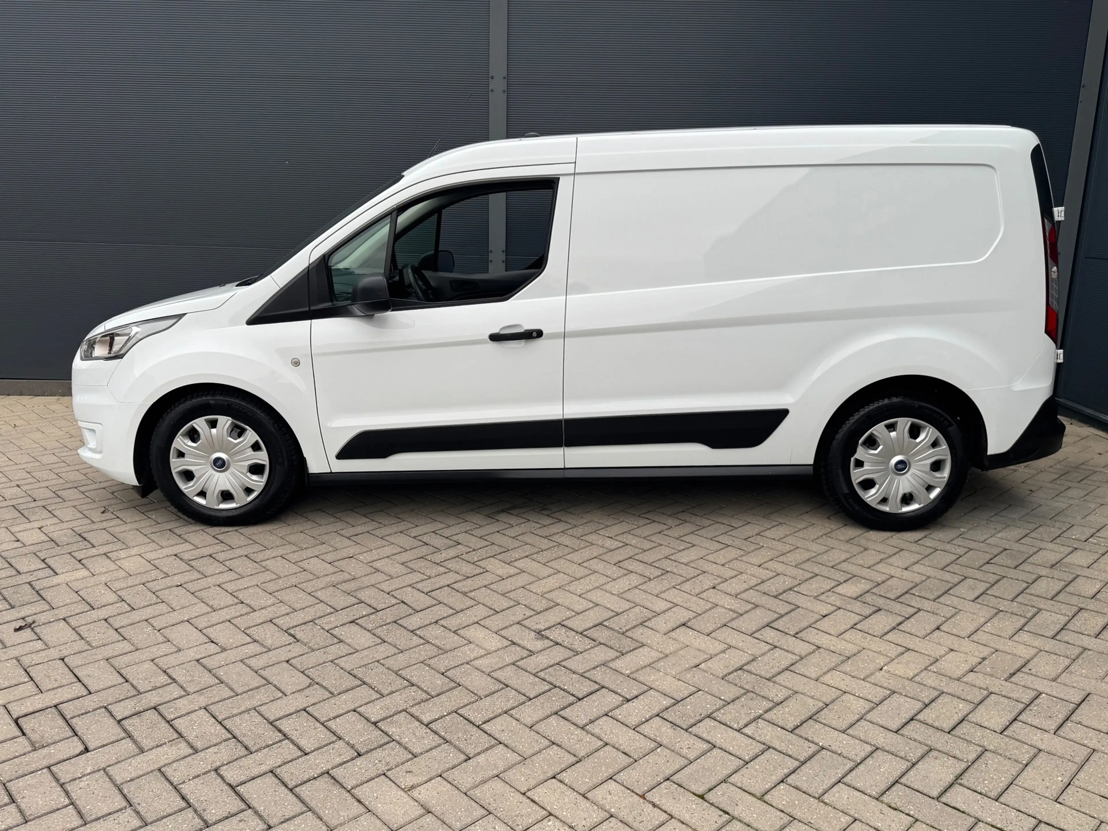 Ford Transit Connect 1.5 EcoBlue L2 / Automaat / Camera / Nap — photo 8