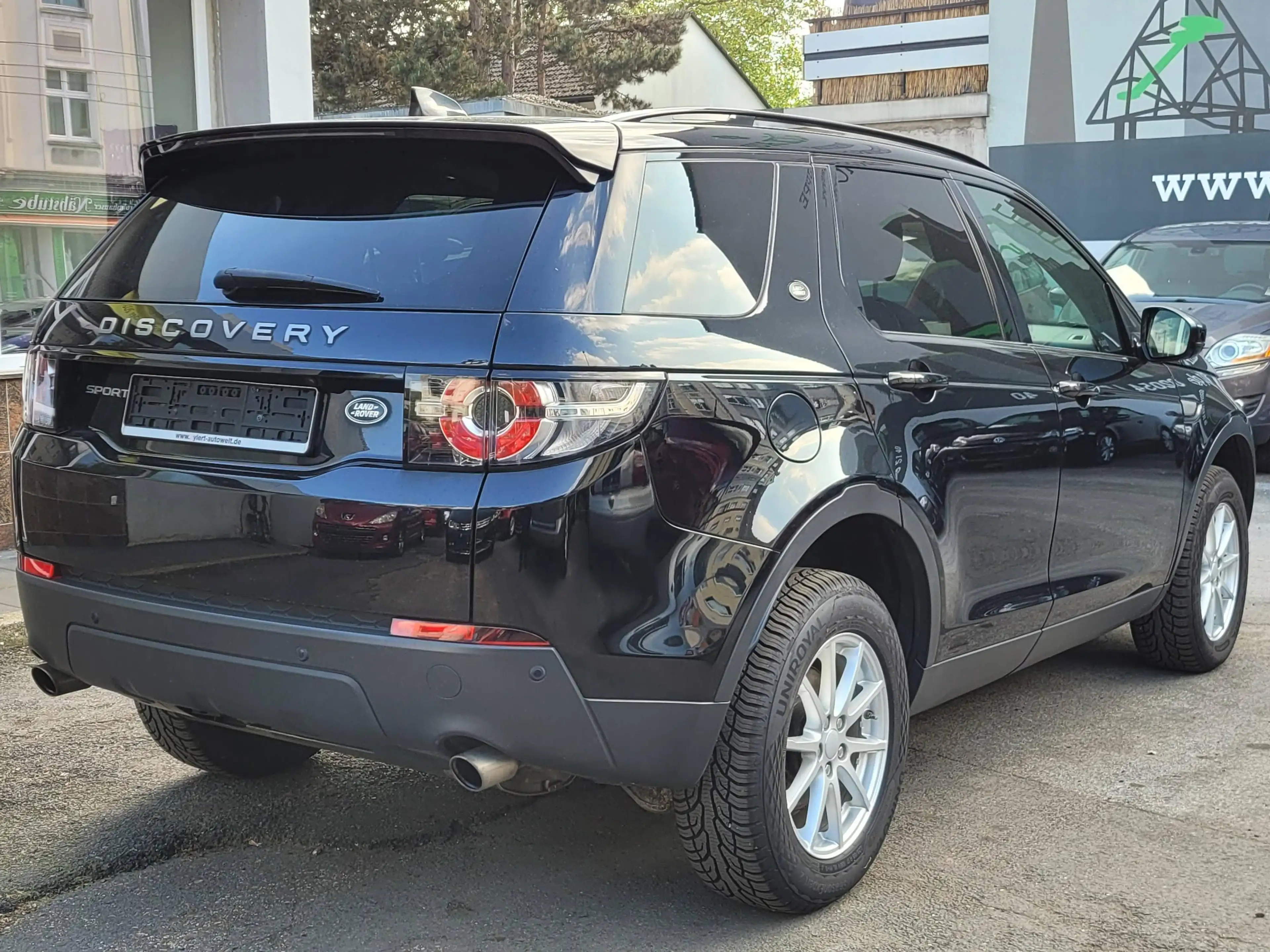 Land Rover Discovery Sport 2.0 D Pure Automatik AWD*7Sitze*Kamera*17"*PDC*AUX — photo 8