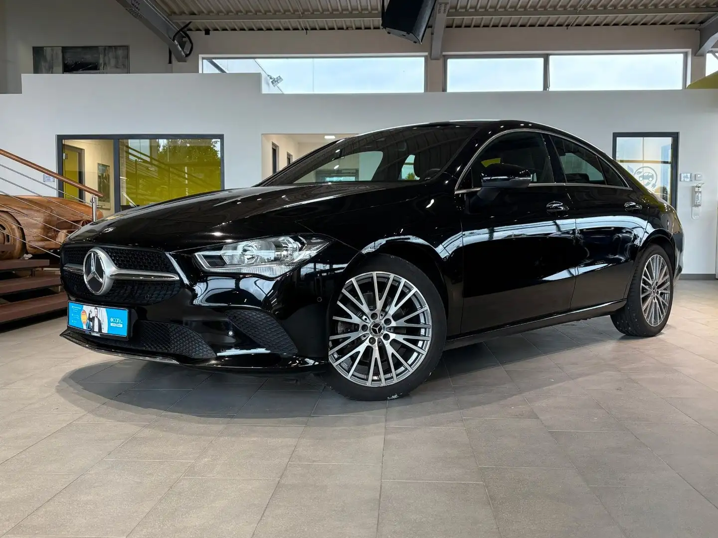 Mercedes-Benz CLA 200 d MBUX*Business*Keyless* Fekete - 1