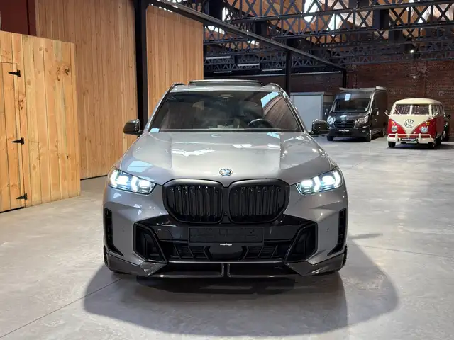 BMW X5 X5 view 2