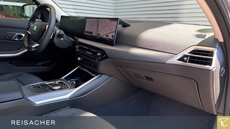BMW 318 d A Lim Autom — photo 11
