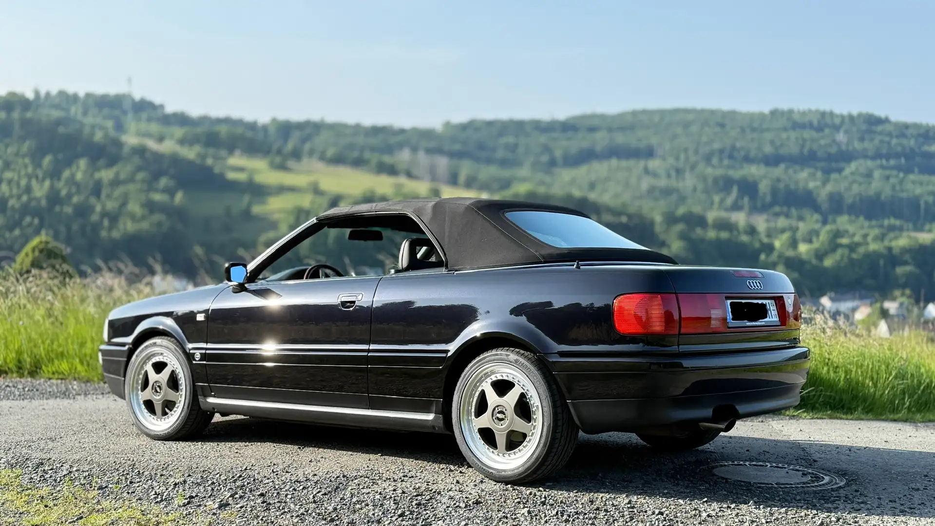 Audi Cabriolet Audi Cabrio 2,3 NG, Gutachten 1- (18700€) Černá - 2