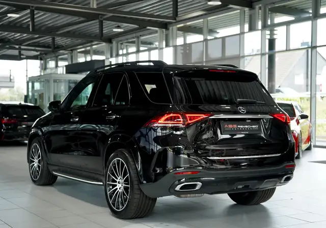 Mercedes-Benz Gle Class view 11