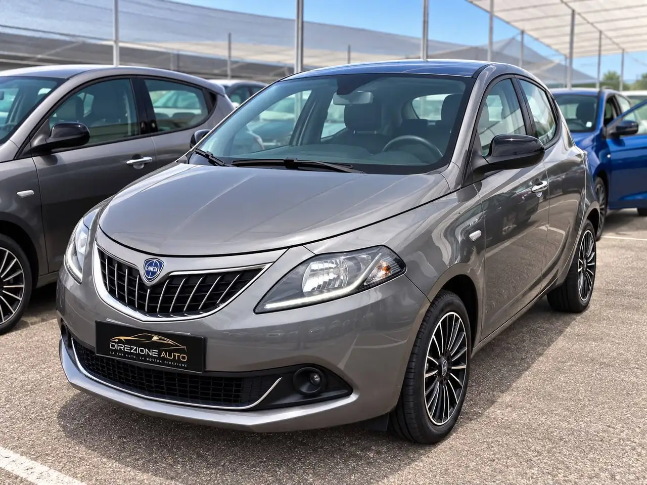 Lancia Ypsilon