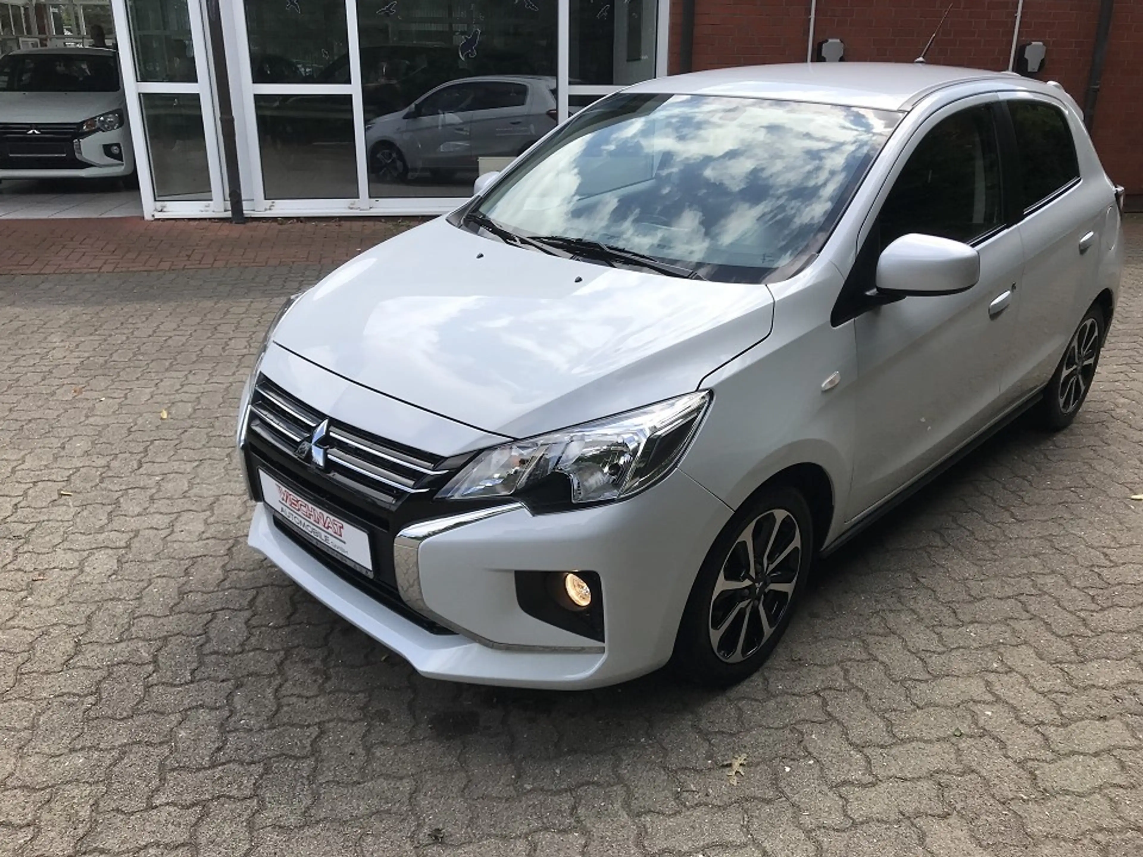 Mitsubishi Space Star Select+ 1,2