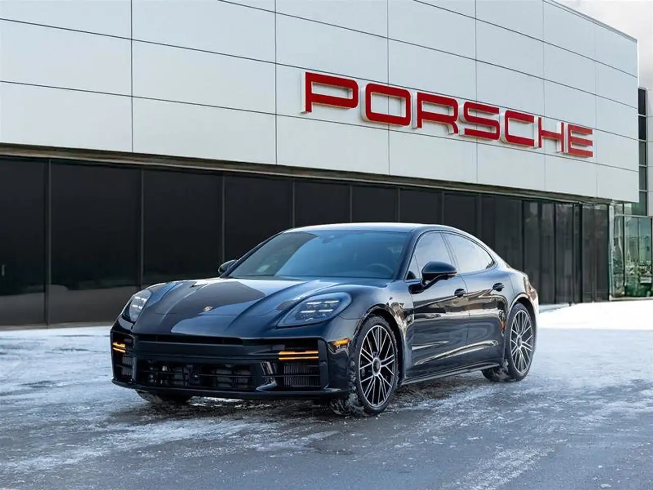 2025 Porsche Panamera
