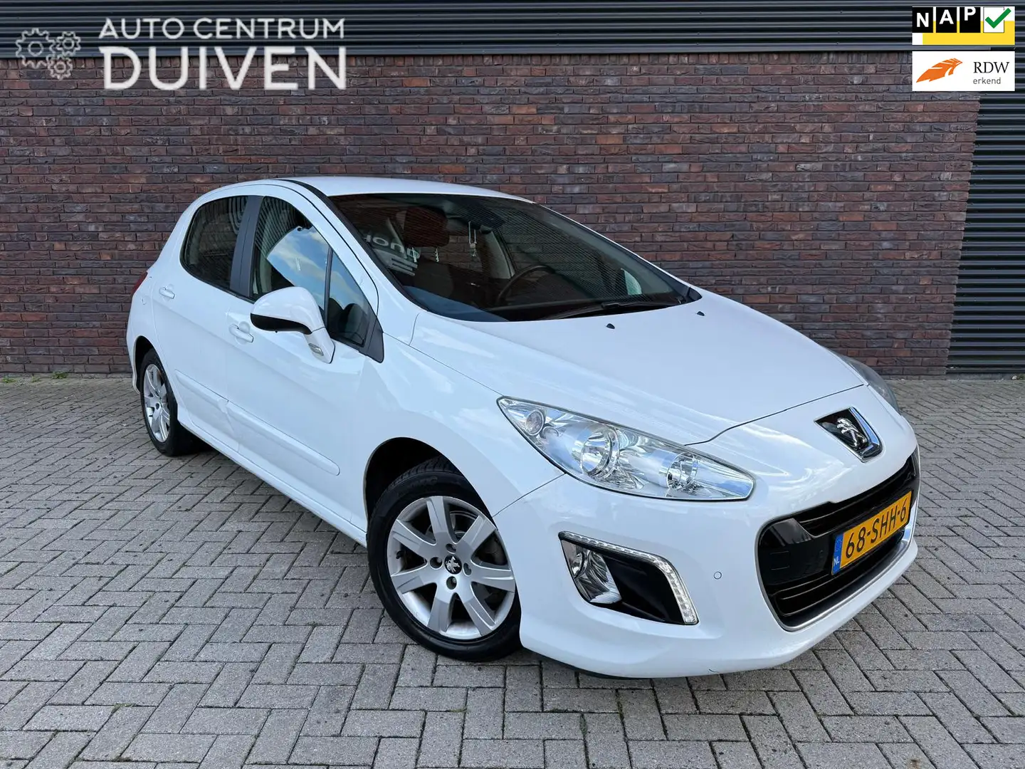 Peugeot 308 1.6 VTi Active | Automaat | Nieuw APK | 2e EIG Wit - 1