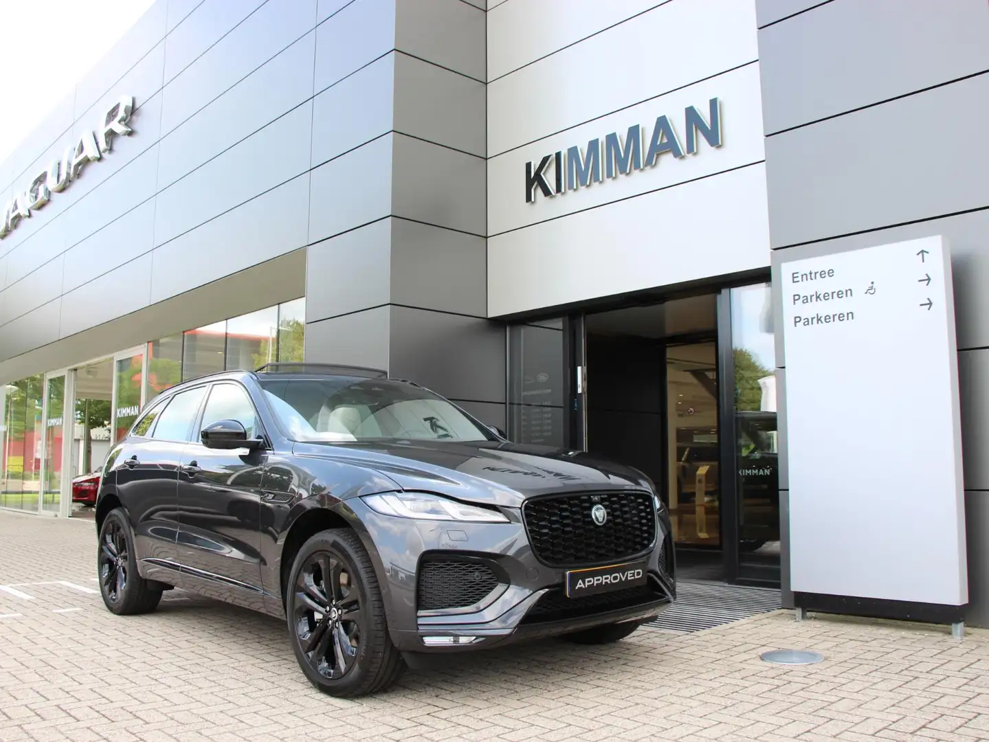 Jaguar F-Pace P400e PHEV R-Dynamic HSE | Panorama dak | Stoelkoe Grau - 2
