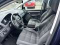 Volkswagen Touran Match * 1.Hand * TÜV neu * Service Neu Azul - thumbnail 13