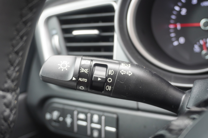 Kia Ceed SW / cee'd SW Ceed SW 1.6 CRDi Edition 7 Emotion Kamera Navi — photo 25
