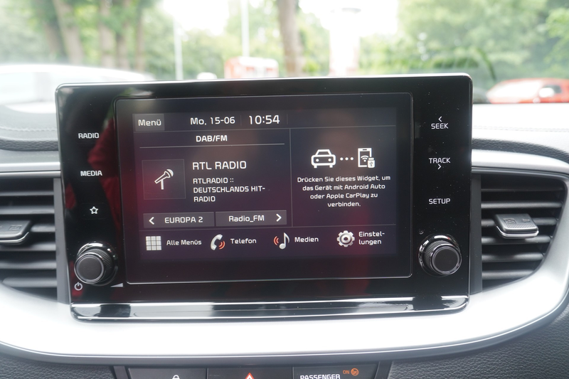 Kia Ceed SW / cee'd SW Ceed SW 1.6 CRDi Edition 7 Emotion Kamera Navi — photo 16