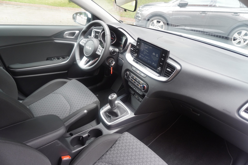 Kia Ceed SW / cee'd SW Ceed SW 1.6 CRDi Edition 7 Emotion Kamera Navi — photo 13