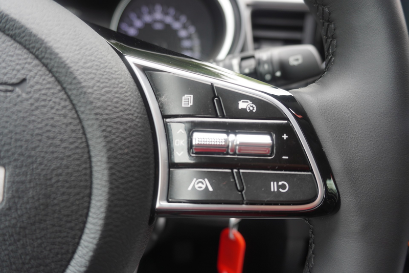 Kia Ceed SW / cee'd SW Ceed SW 1.6 CRDi Edition 7 Emotion Kamera Navi — photo 22