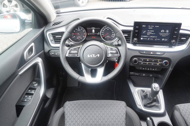 Kia Ceed SW / cee'd SW Ceed SW 1.6 CRDi Edition 7 Emotion Kamera Navi — photo 15