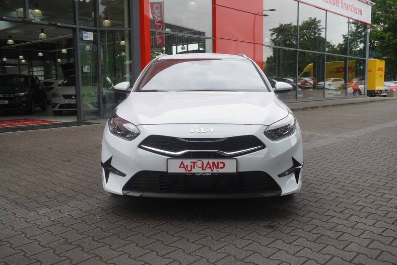 Kia Ceed SW / cee'd SW Ceed SW 1.6 CRDi Edition 7 Emotion Kamera Navi — photo 2