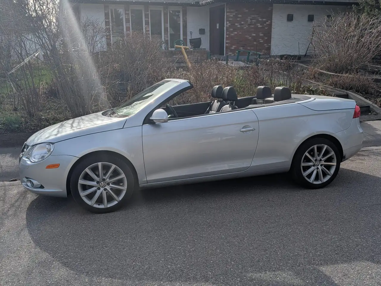 Volkswagen Eos снимка Volkswagen Eos