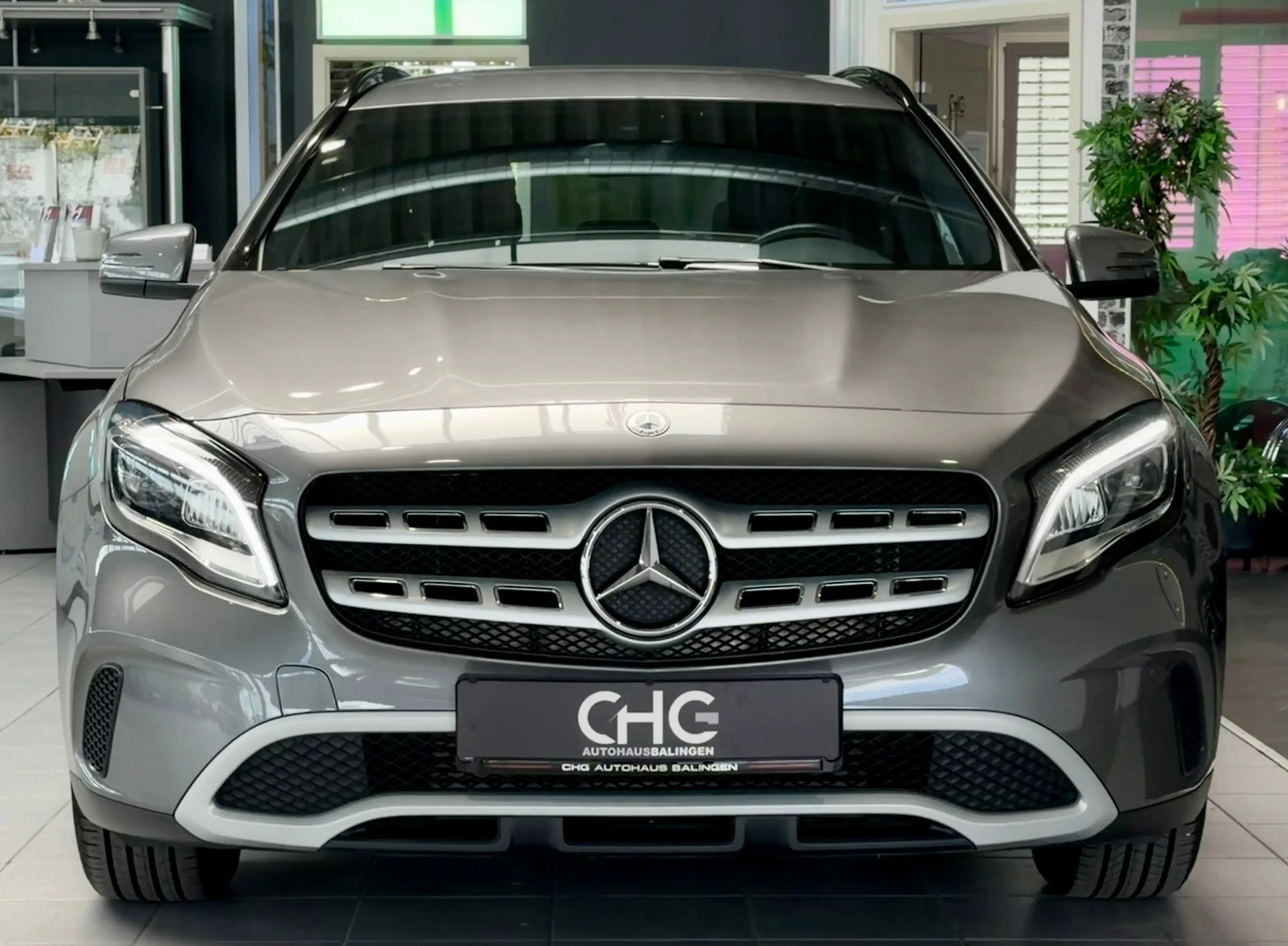 Mercedes-Benz GLA 220 4Matic AHK|STHZ+SHZ|KAMERA|TEMP.|MFL|SPORT — photo 2