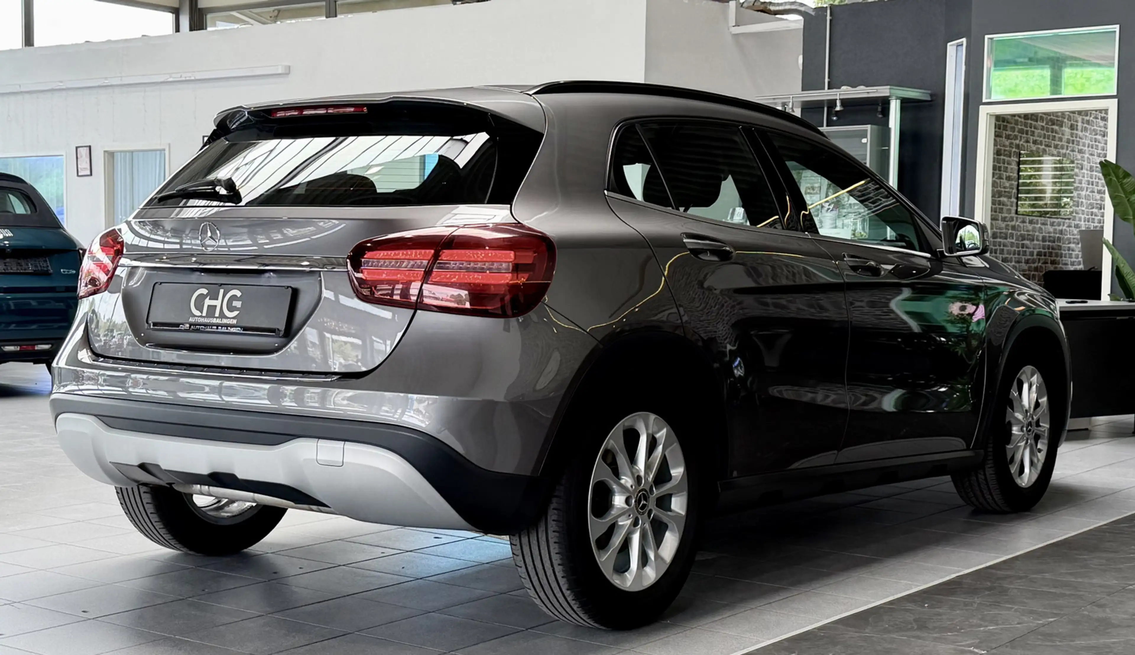 Mercedes-Benz GLA 220 4Matic AHK|STHZ+SHZ|KAMERA|TEMP.|MFL|SPORT — photo 7