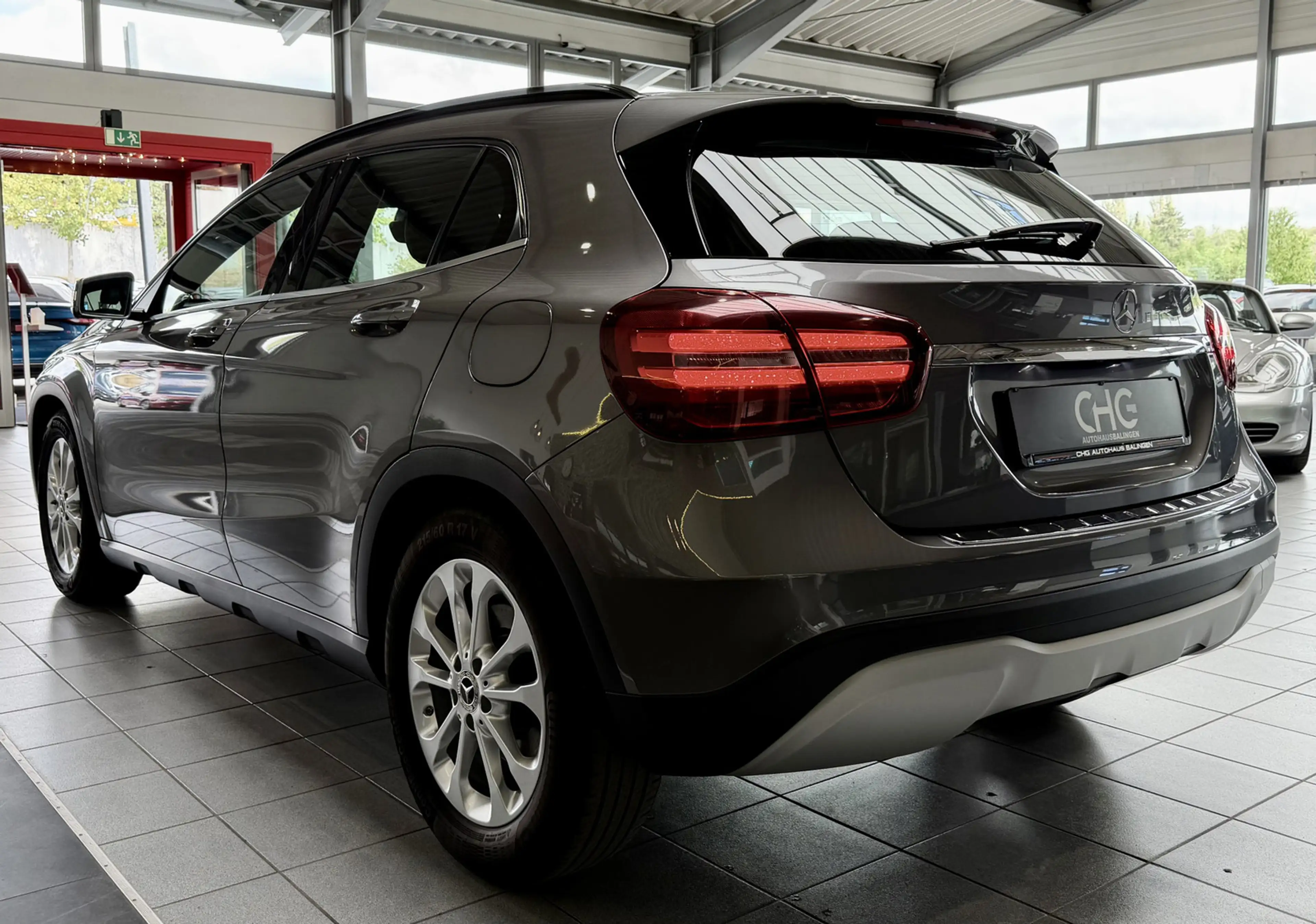 Mercedes-Benz GLA 220 4Matic AHK|STHZ+SHZ|KAMERA|TEMP.|MFL|SPORT — photo 9