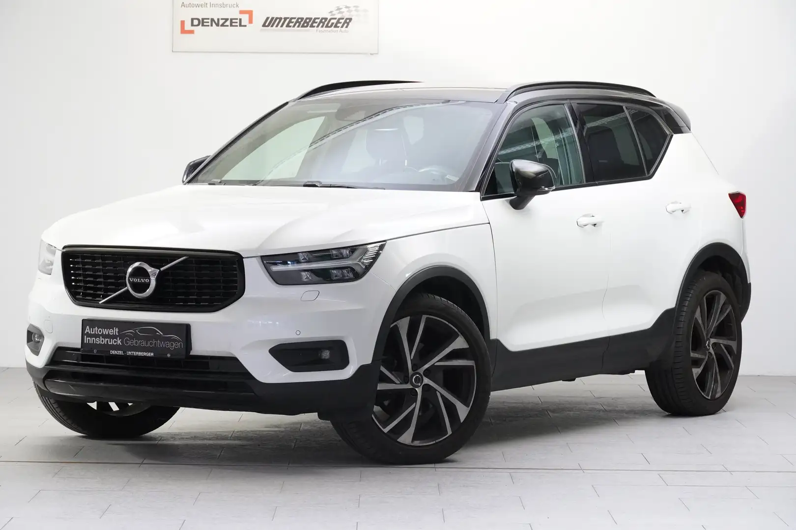 Volvo XC40 XC40 B4 AWD R-Design Geartronic Blanco - 2