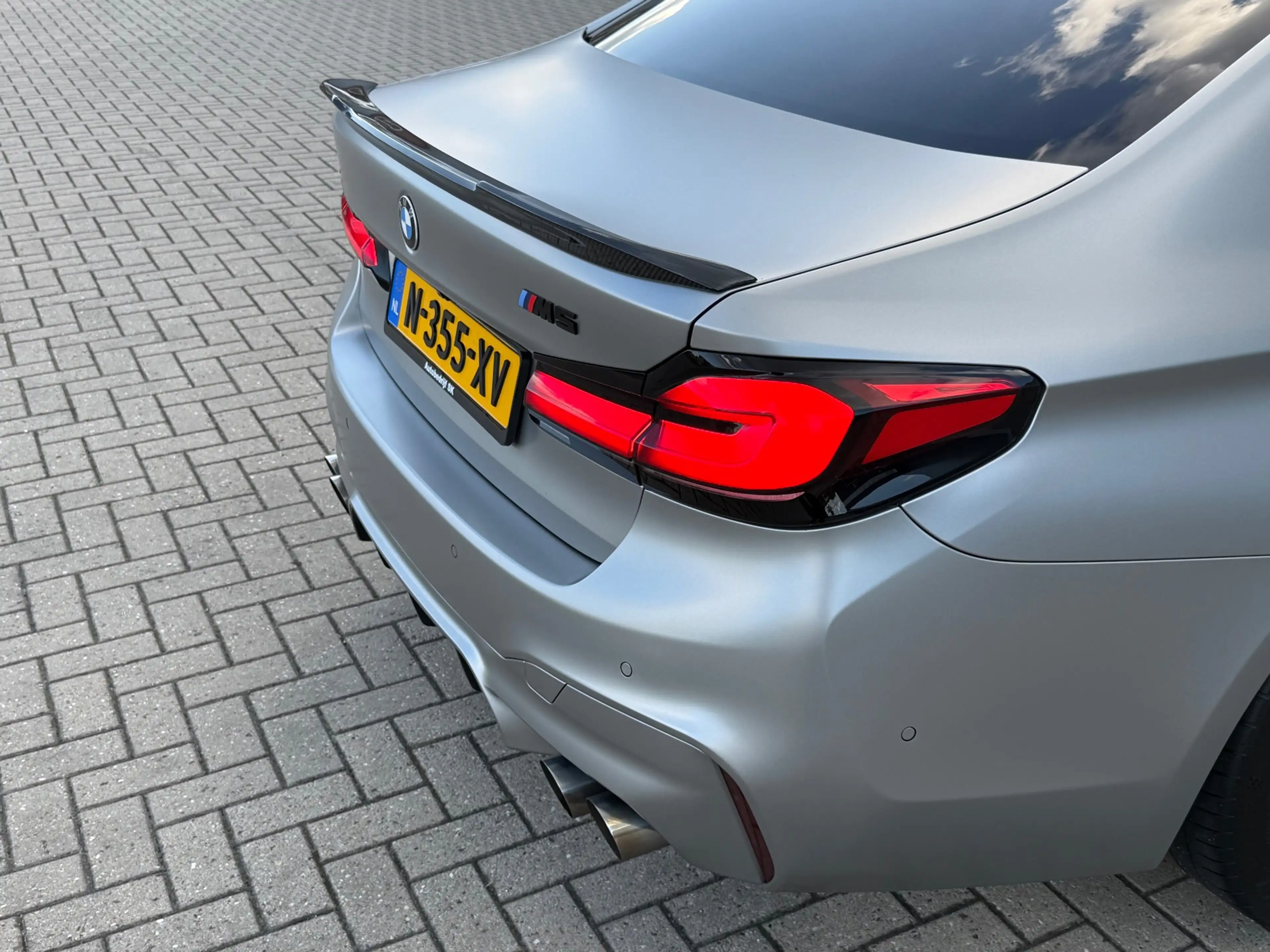 BMW M5 5-serie V8 4.4 CARBON B&W VOL OPTIES — photo 6