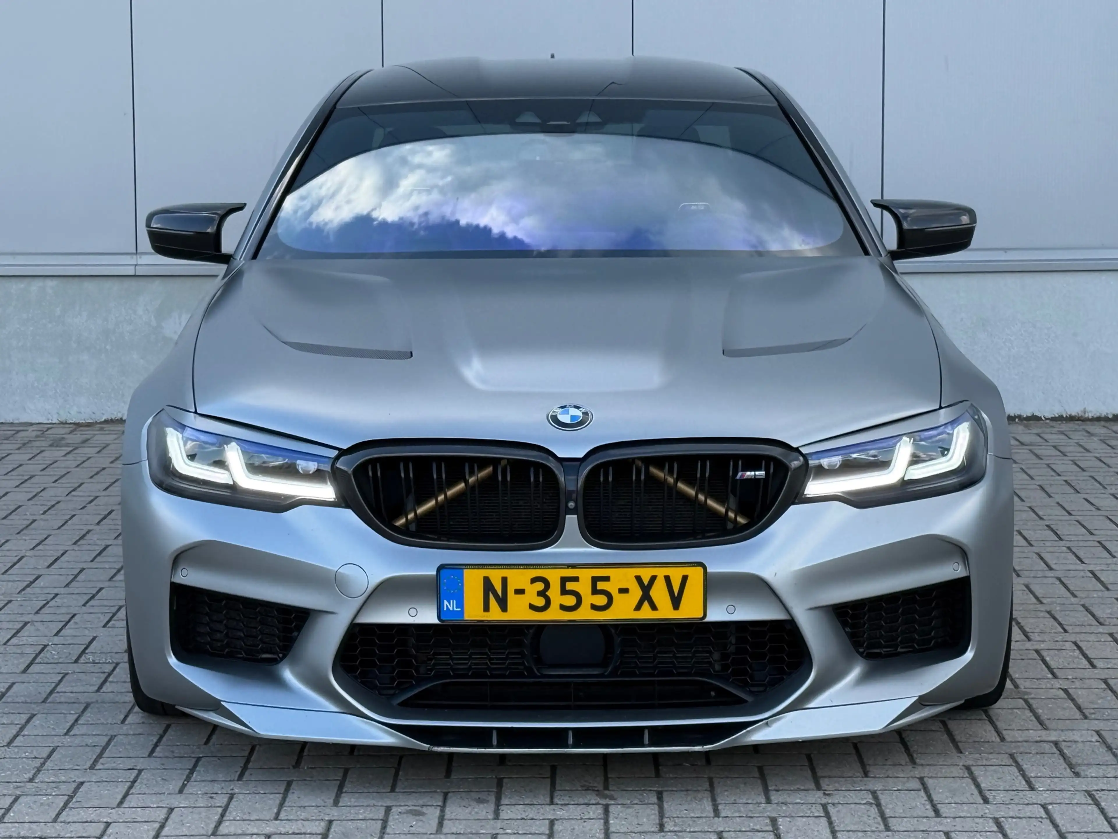 BMW M5 5-serie V8 4.4 CARBON B&W VOL OPTIES — photo 2