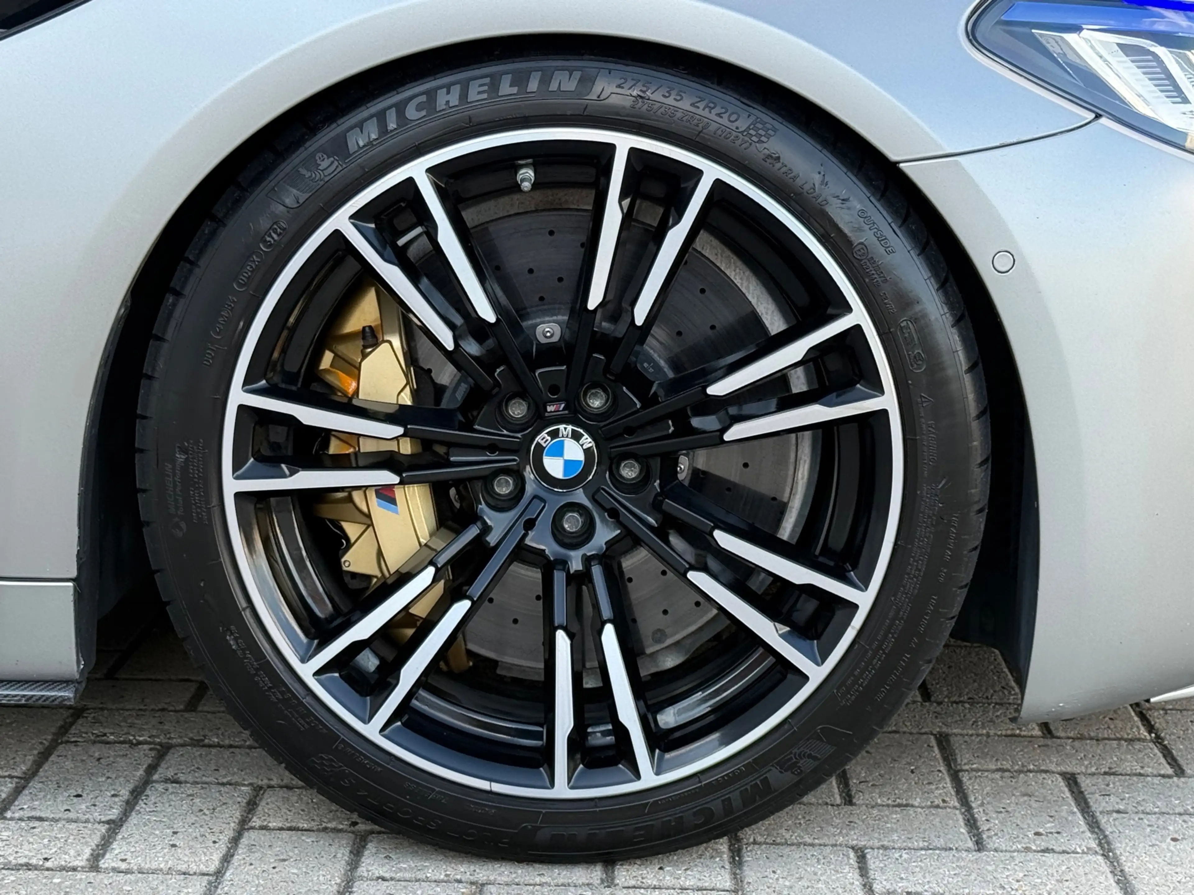 BMW M5 5-serie V8 4.4 CARBON B&W VOL OPTIES — photo 5