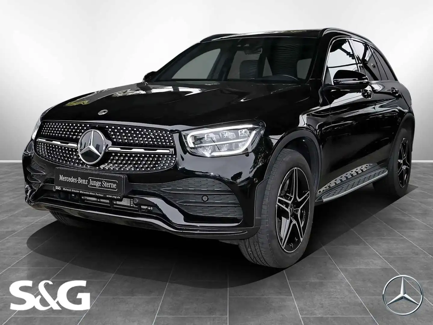 Mercedes-Benz GLC 300 e 4M AMG PANORAMA+KAMERA+CARPLAY+LED+19" Zwart - 1