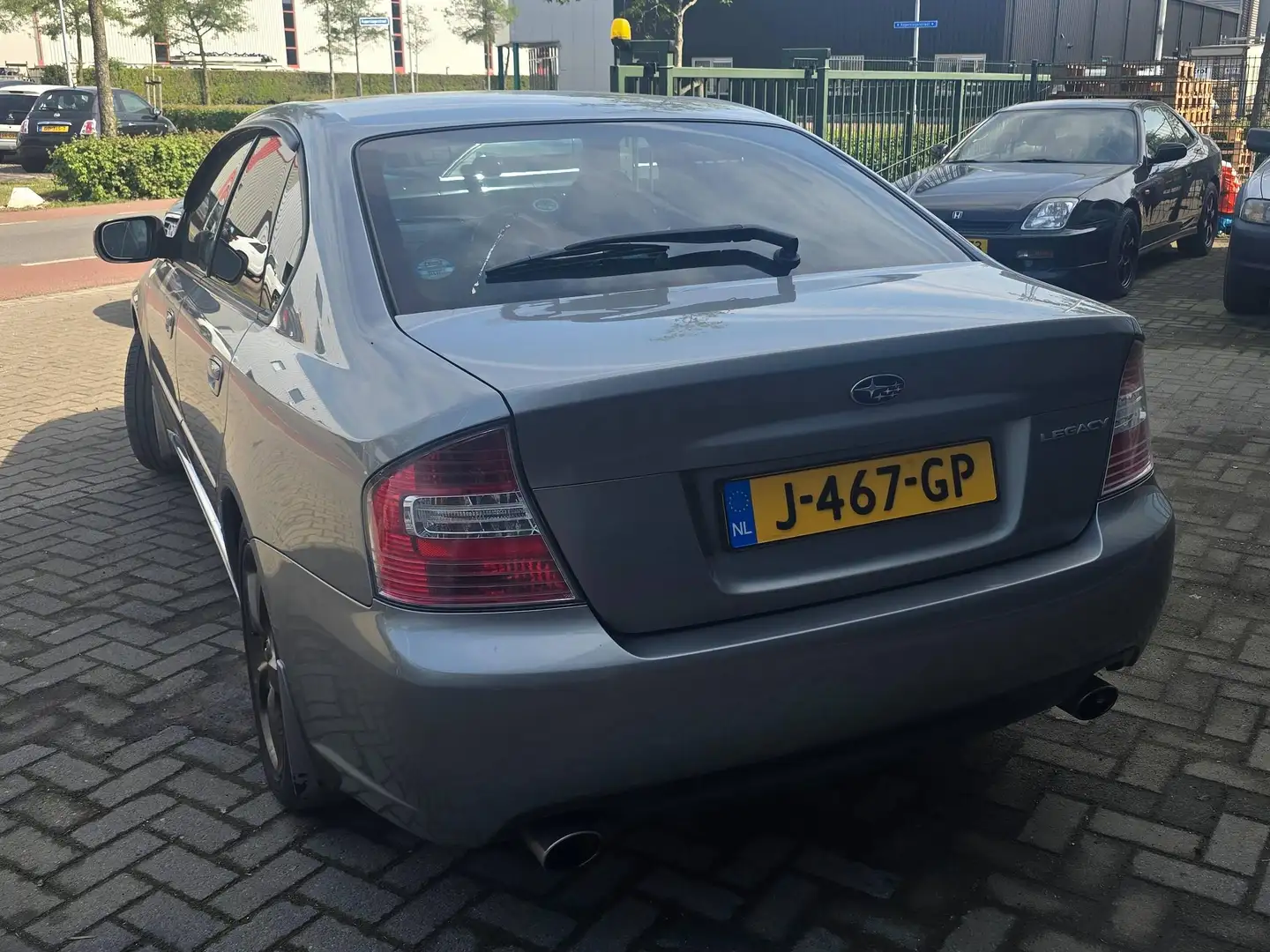 Subaru Legacy Legacy 3.0R Grau - 2