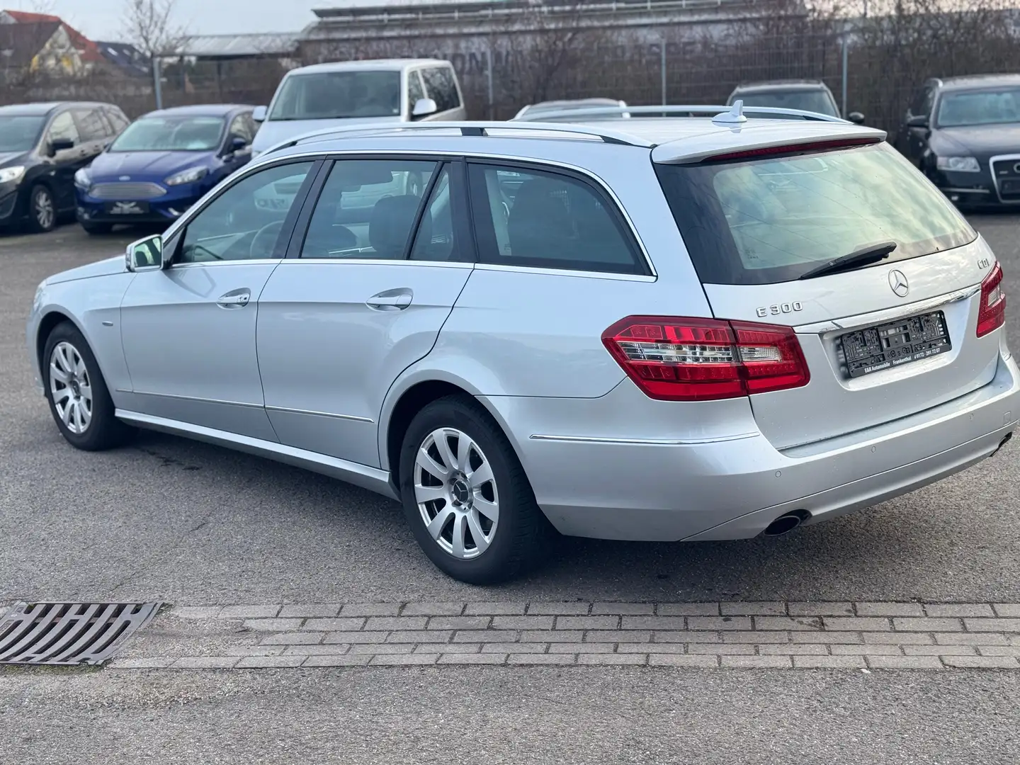 Mercedes-Benz E 300 E 300 CDI BlueEfficiency (212.225) Gri - 2