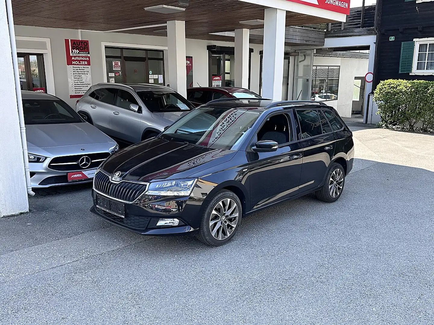 Skoda Fabia Combi Clever 1,0 TSI *LED, KESSY, Sitzheizung, ... Schwarz - 1