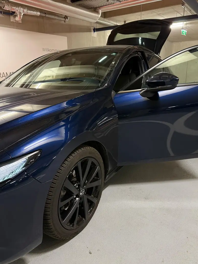 Mazda 3 Skyactiv-G150 Comfort+/ST Aut. Blau - 1