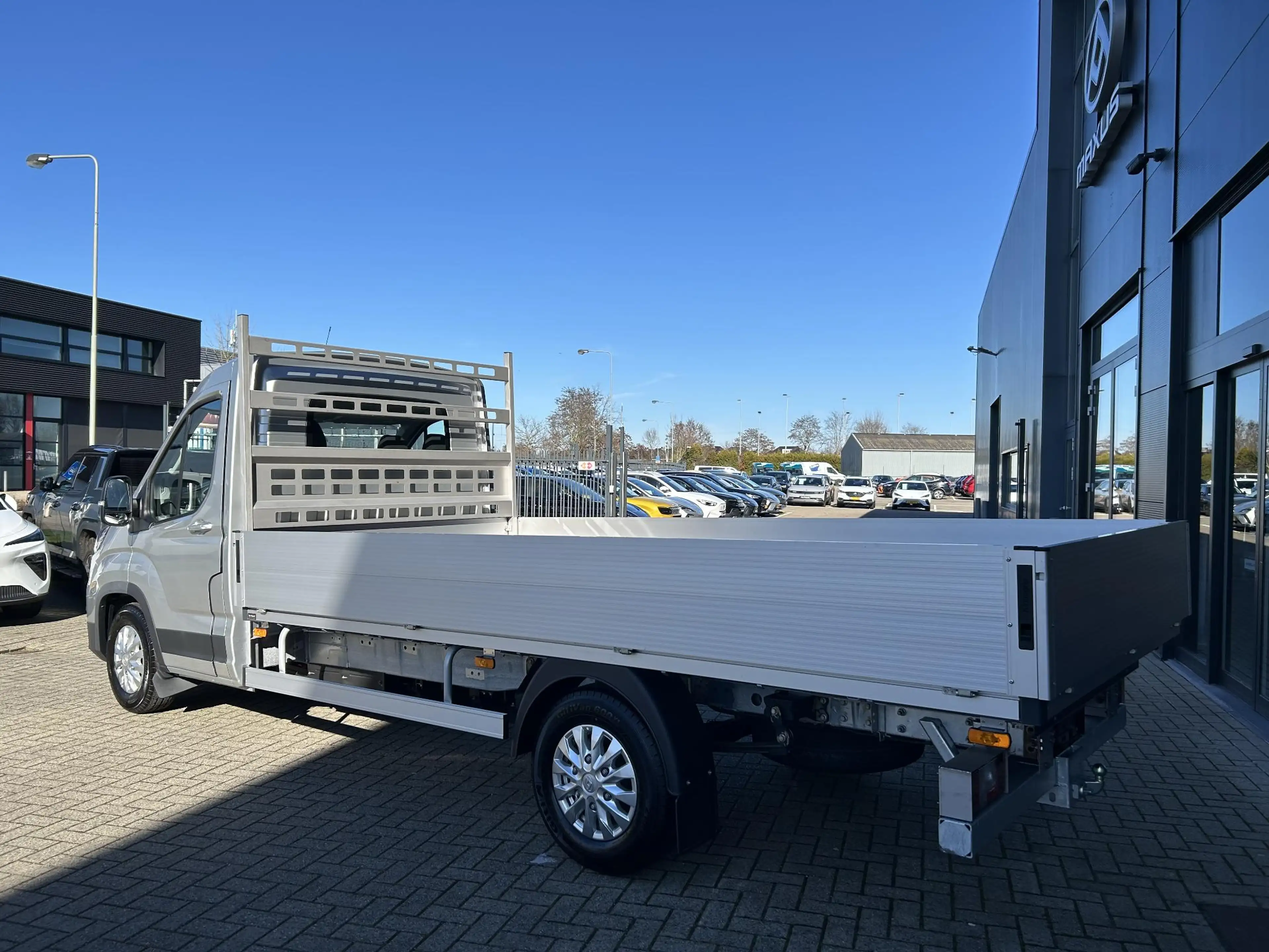 Maxus eDeliver 9 L4 Business DEAL 65 kWh | Cityworker (Open Laadbak — photo 4
