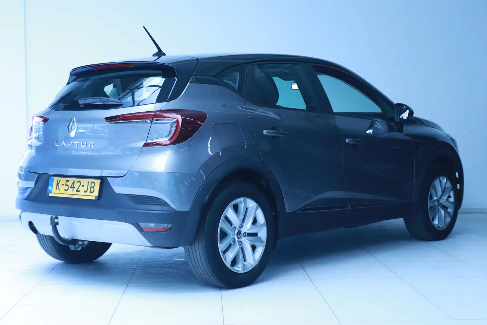 Renault Captur 1.0 TCe 100 Zen Airoc/Navi/Trekhaak Grijs - 2