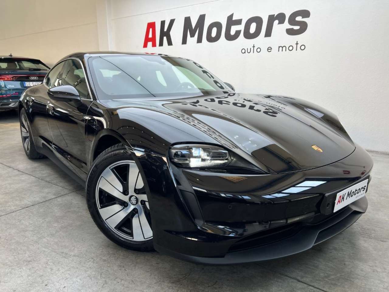 Porsche Taycan 4S