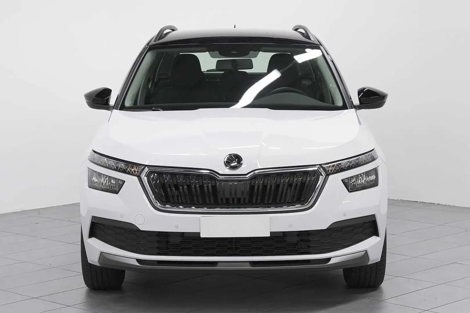 Skoda Kamiq 1.0 TSI 110 CV Style Bianco - 2