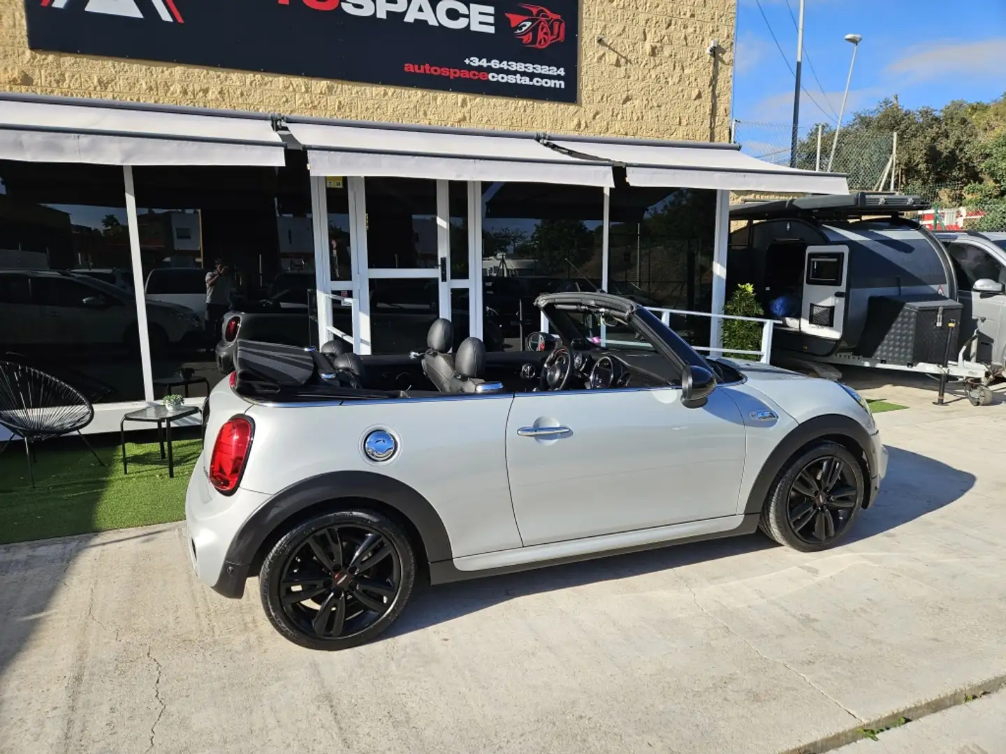 MINI Cooper S Cabrio Aut. Gris - 2