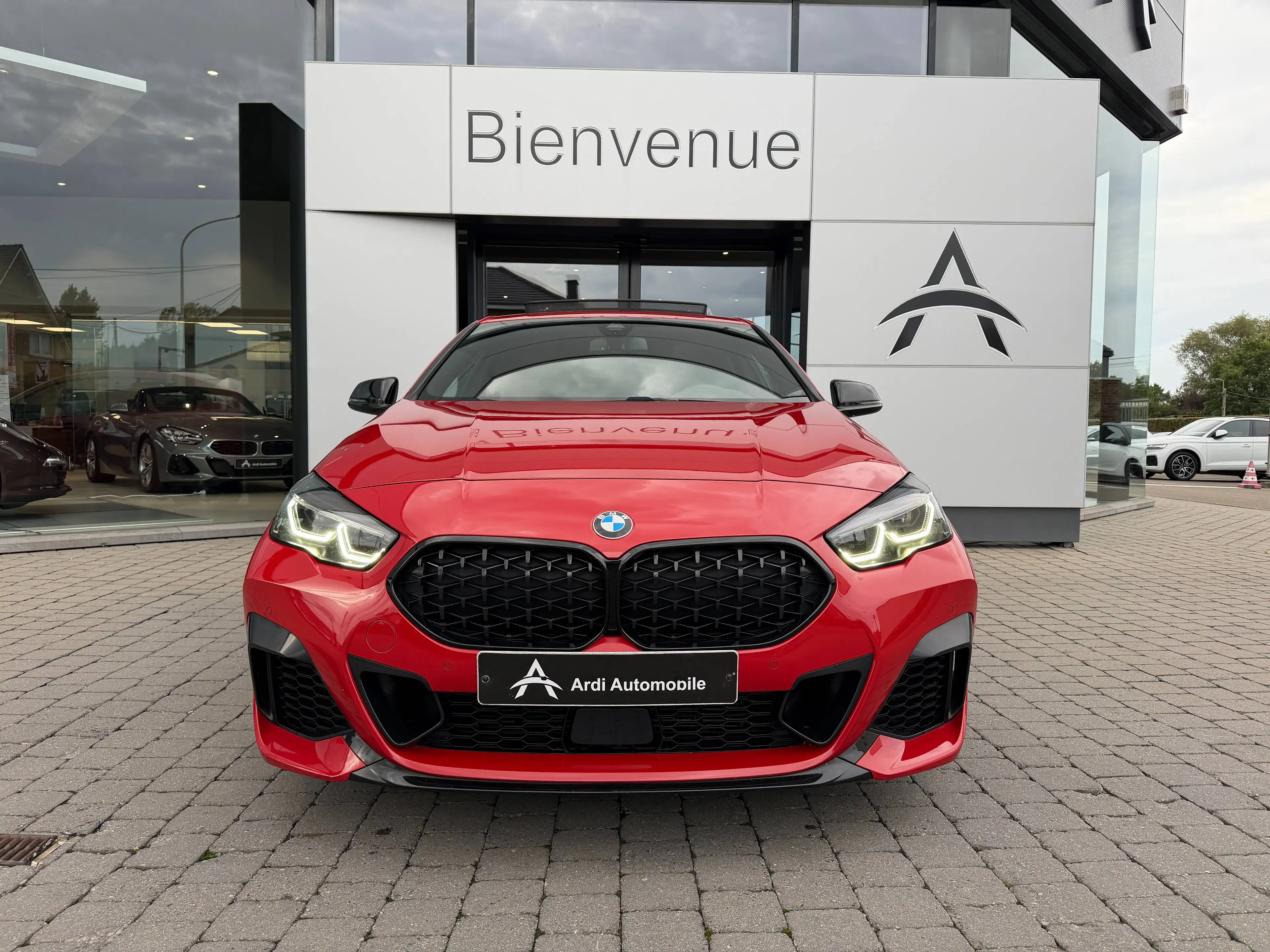 BMW 235 Gran Coupé M235i Xdrive* 1ER PROP*GARANTIE*CARPLAY*LED AMBI*HARMAN KARDON* — photo 2