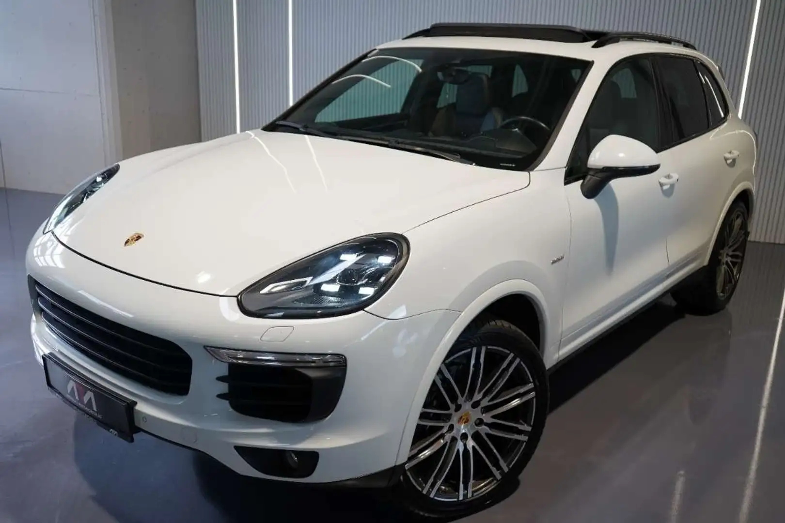Porsche Cayenne Cayenne II Platinum Edition 3,0 Aut. Weiß - 2