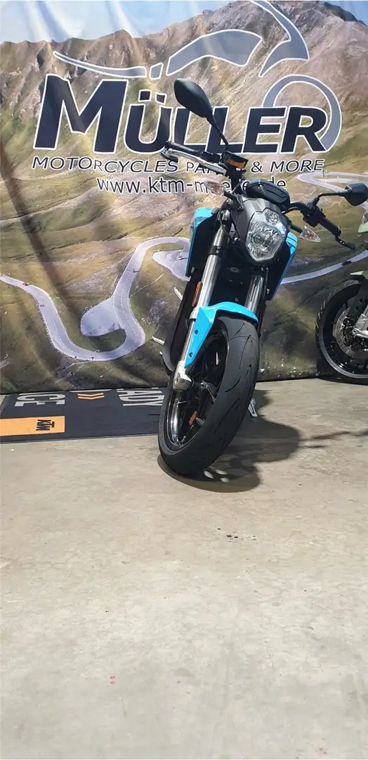 Zero Zero SR - 2
