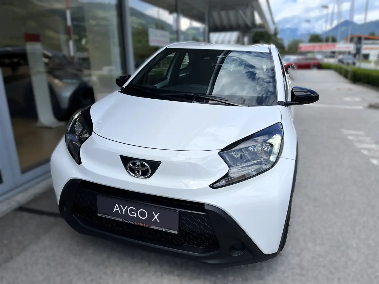 Toyota Aygo X 1,0 l Play Weiß - 2