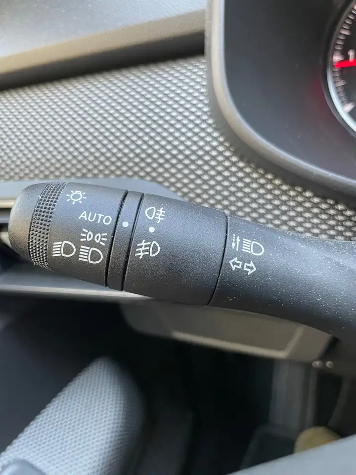 Dacia Sandero Sandero — photo 13