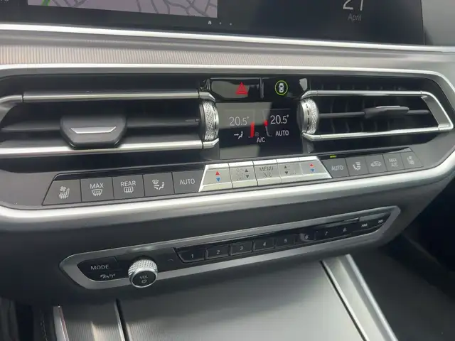 BMW X5 xDrive 40d M Sport LED Head-Up M-Paket SD Ansicht 10