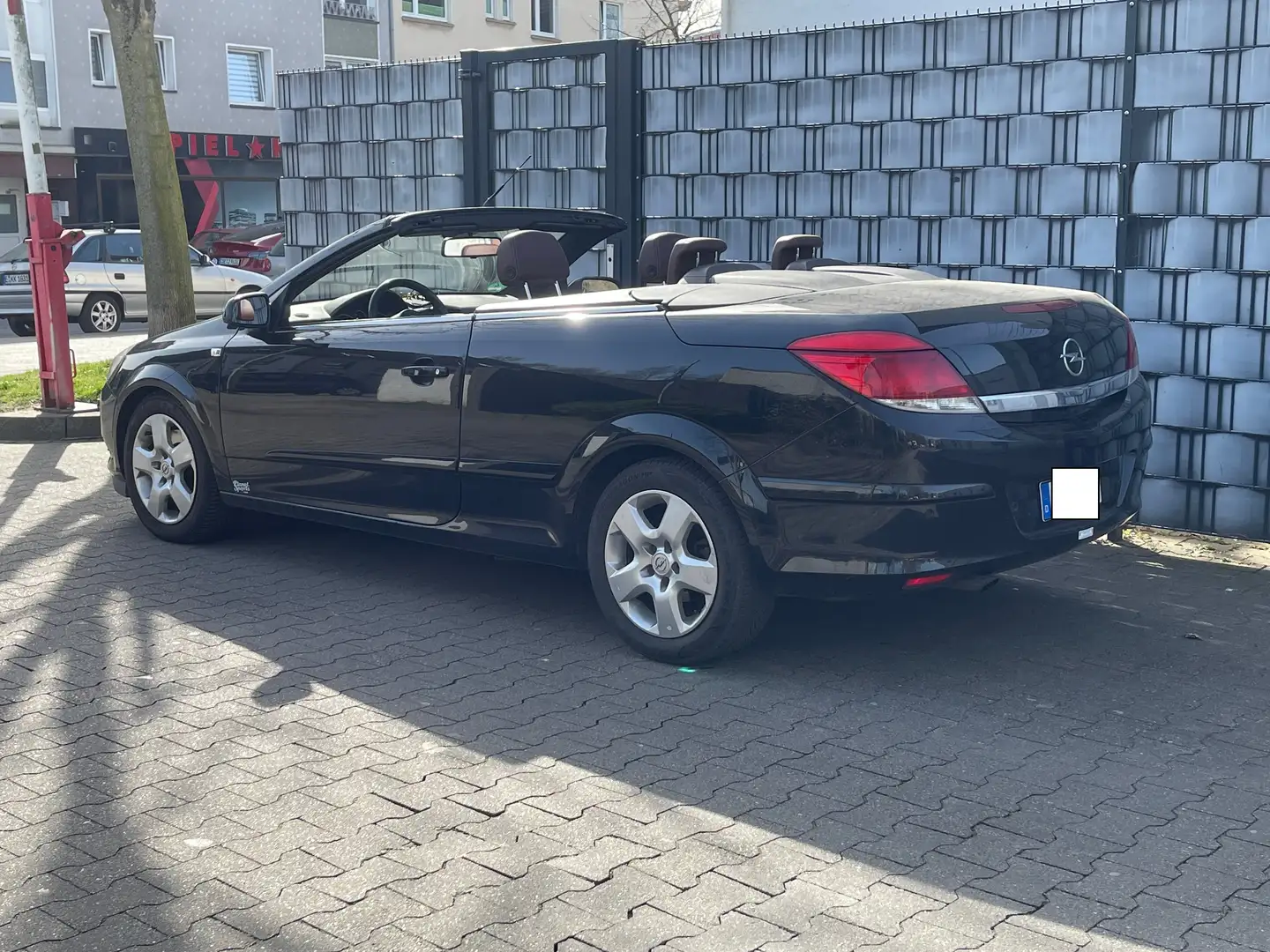 Opel Astra Astra Twin Top 2.0 Turbo Cosmo Negru - 2