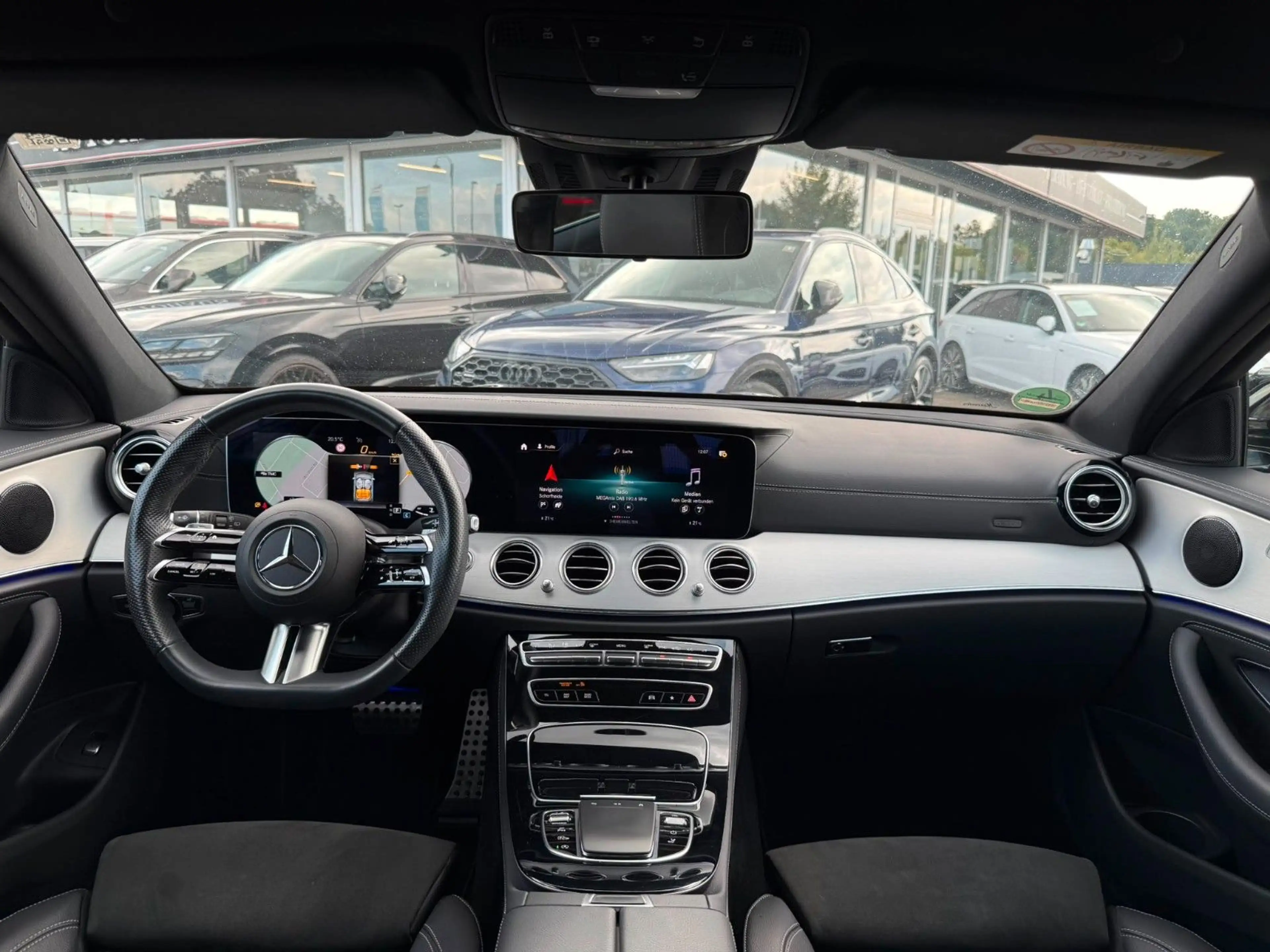 Mercedes-Benz E 400 d 4Matic 9G"AMG PAKET""1.HA"AHK"KAMERA" — photo 15
